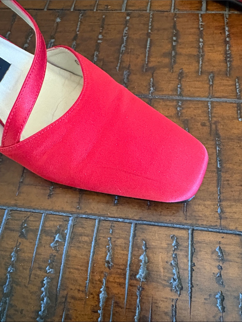 Red Strappy Vintage Heels by Nina - Picture 11 of 11